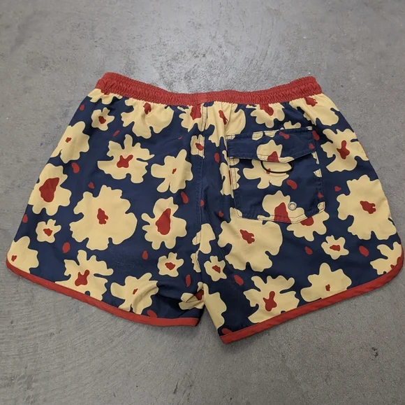 Maamgic Floral Swim Shorts, Medium - Picture 2 of 11
